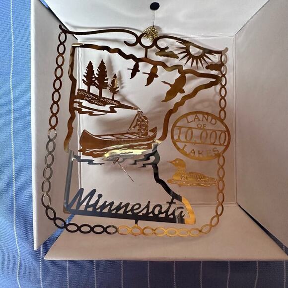Vintage Nation’s Treasures Genuine 24K Gold Flashed Brass Ornament Minnesota - Picture 2 of 4